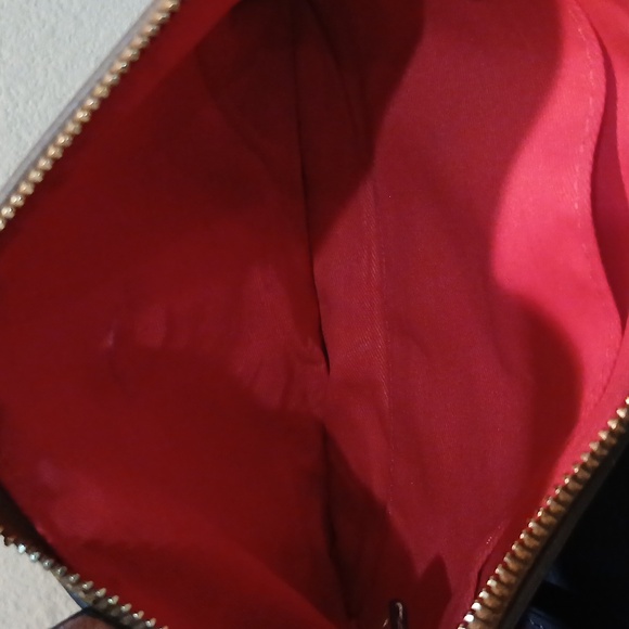 Dooney & Bourke Crossbody - Picture 5 of 16